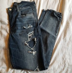 American Eagle Jeans. 14